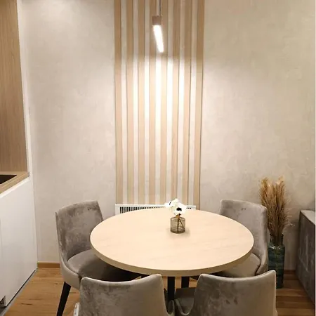 Mistil - Titova Apartman